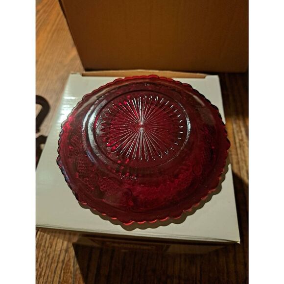 Vintage Avon 1990 1876 Cape Cod Ruby Red Cup & Saucer Set NOS w/ Box - Picture 3 of 9